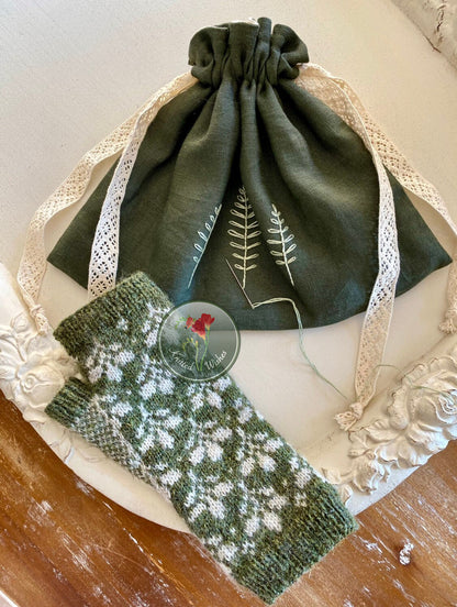 Hello Spring! Mitts Knitting Pattern PDF